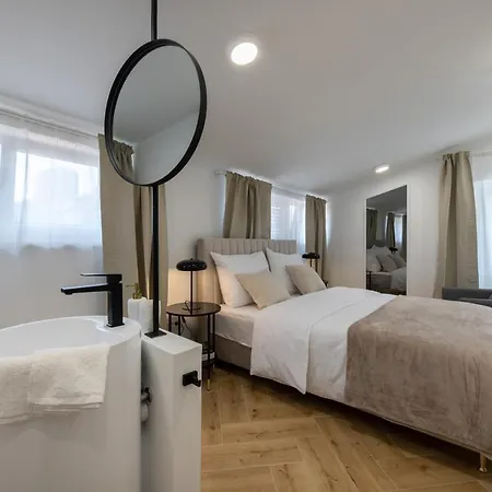 Apartment Palace Luxury